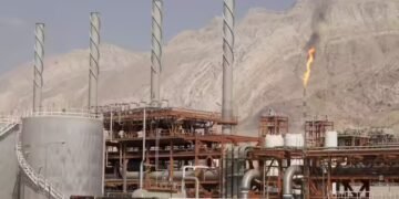 दुनिया की सबसे बड़ी गैस फील्ड पर हमले के बाद ईरान का पलटवार, कतर की एनर्जी साइट पर मिसाइल अटैक, बड़ा नुकसान