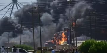 ईरान और अमेरिका-इजरायल युद्ध 20 दिनों के बाद भी विकराल, बरस रही हैं मिसाइलें, किस देश में कितने मरे?