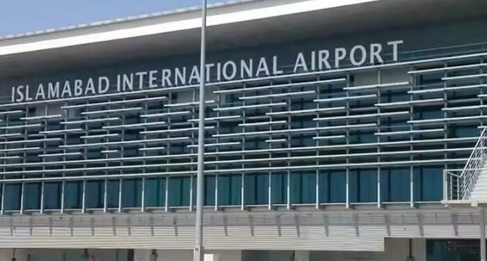 अफगान तालिबान के ड्रोन हमले से हिला पाकिस्तान, इस्लामाबाद में हमले के बाद बंद करना पड़ा एयरस्पेस