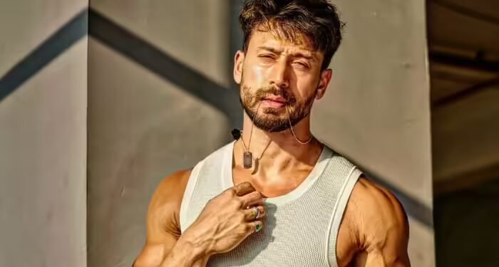 टाइगर श्रॉफ को एयरोफोबिया! बताया प्लेन में बैठने से लगता है डर, कहा- कुछ दिन पहले से होती है घबराहट