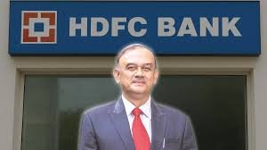 HDFC बैंक में बड़ा इस्तीफा, नैतिकता और मूल्यों का हवाला देकर चेयरमैन ने छोड़ा पद, शेयर में आई बड़ी गिरावट