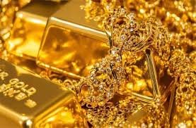 लगातार सातवें महीने बढ़ी सोने की कीमत, इतिहास में पहले कभी नहीं हुआ ऐसा, कौन खरीद रहा इतना गोल्ड?