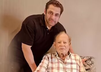 सलीम खान अस्पताल से डिस्चार्ज, सलमान खान के पिता ब्रेन हैमरेज के 1 महीने बाद घर लौटे: रिपोर्ट