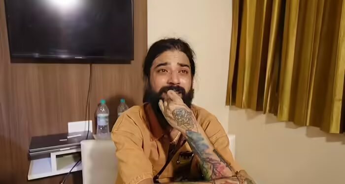 अनुराग डोभाल: अलग जाति में शादी, मां-बाप पर टॉर्चर के आरोप, आख‍िरी व्‍लॉग! यहां जानिए पूरा विवाद