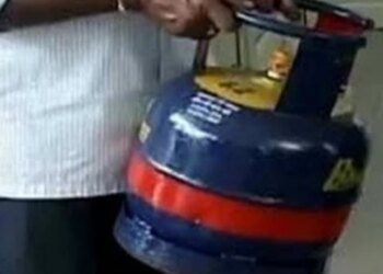 खाद्य विभाग की जांच में बड़ा खुलासा, रिटायर्ड सहायक आपूर्ति अधिकारी की एजेंसी से 5 किलो वाले 1000 सिलिंडर गायब