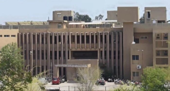 खुशीलाल आयुर्वेद संस्थान में शुरू होंगी इमरजेंसी और ICU सुविधाएं, हर्बल गार्डन का भी होगा विस्तार