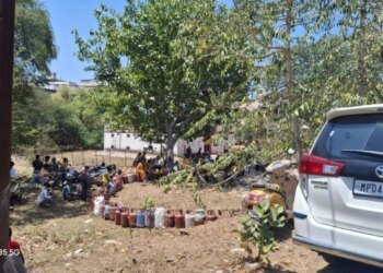 भोपाल में गैस का ‘खेल’, होटल-रेस्टोरेंट को बेचे बिना OTP के सिलिंडर, बुकिंग करने के बाद भी उपभोक्ता परेशान