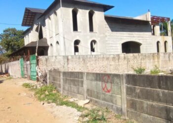 10 साल में बड़े तालाब की छाती पर 400 अतिक्रमण, जिला प्रशासन ने 12 दिन में हटाने की बनाई योजना