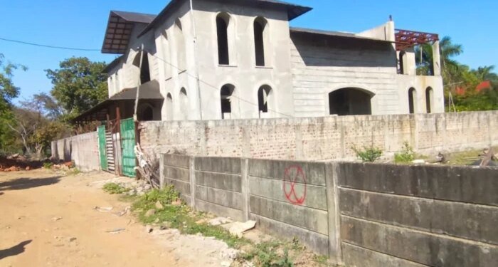 10 साल में बड़े तालाब की छाती पर 400 अतिक्रमण, जिला प्रशासन ने 12 दिन में हटाने की बनाई योजना