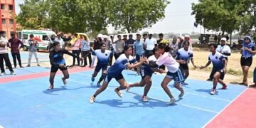 युवा फेस्ट में ज्ञान, नवाचार और अवसरों का संगम, स्टॉलों पर उमड़ा युवाओं का उत्साह