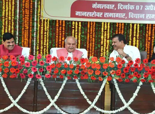 विजयवर्गीय बोले-एसपी को बचाने अनुनय की थी दिग्विजय ने