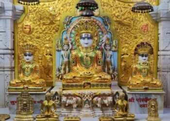 अक्षय तृतीया पर सीमंधर स्वामी जैन मंदिर में इक्षुरस से परमात्मा का स्नात्र पूजन