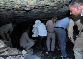 सुरंग में अवैध कोयला खनन, ब्लास्टिंग कर बंद करने के निर्देश