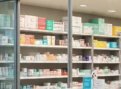 कोरबा में 3 मेडिकल स्टोर्स के लाइसेंस निलंबित:अनियमितता पर औषधि विभाग की कार्रवाई, कई स्टोर्स को नोटिस जारी