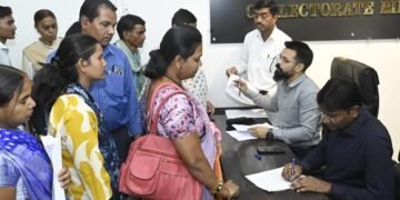 जनदर्शन में सुनीं गई लोगों की समस्याएं