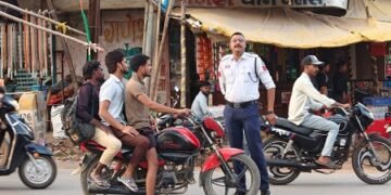 सारंगढ़ बिलाईगढ़ जिले में यातायात नियमों का पालन करें या जुर्माना के लिए तैयार रहें