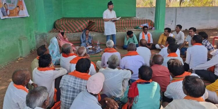 गांव चलो अभियान में उसरवाही पहुंचे बीजेपी प्रदेश प्रवक्ता जसविंदर बग्गा