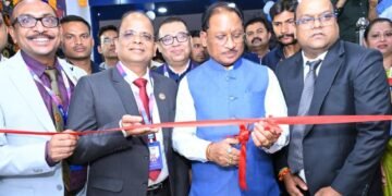 मुख्यमंत्री विष्णु देव साय ने कचहरी चौक स्थित एसबीआई के नये भवन का किया शुभारंभ, आधुनिक बैंकिंग सुविधाओं से मिलेगा लाभ