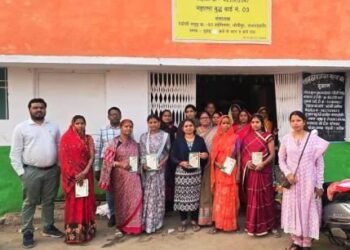 सार्वजनिक वितरण प्रणाली के तहत हितग्राहियों को तीन माह का चावल दिया जा रहा एकमुश्त