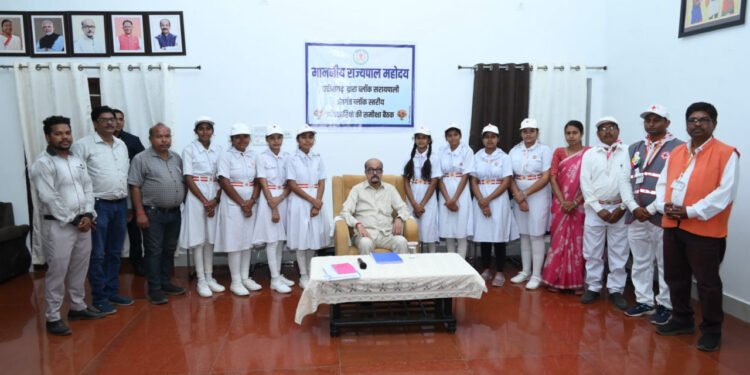 राज्यपाल से रेडक्रॉस प्रतिनिधियों ने की सौहार्दपूर्ण भेंट