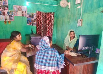 बदली जिंदगी, बढ़ा आत्मविश्वासः श्रीमती रजनी उइके बनीं ‘लखपति दीदी