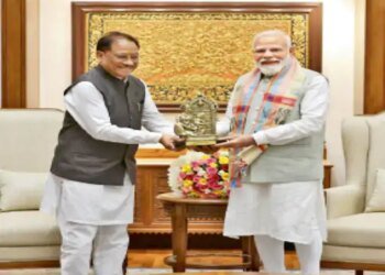 सीएम साय ने पीएम मोदी को बताया बस्तर-2.0 का रोडमैप…:आय दोगुनी करने लाएंगे स्टार्टअप, रोड व रेल कनेक्टिविटी