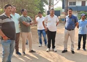 आयुक्त ने किया शहर के विभिन्न विकास कार्यों का निरीक्षण