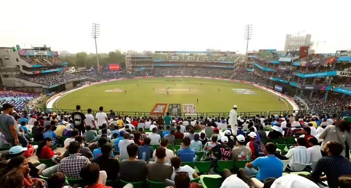 दिल्ली और मुंबई के बीच आज ‘कैपिटल क्लैश’, पिच रिपोर्ट के साथ जानें कैसा रहेगा मौसम