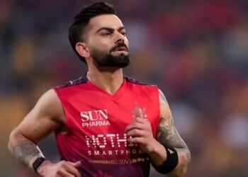 इम्पैक्ट प्लेयर न बनने की कसम खाने वाले विराट कोहली को झुकना पड़ा, लखनऊ के खिलाफ पहली बार नए अवतार में दिखे