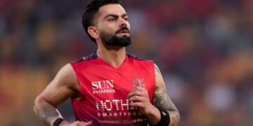 इम्पैक्ट प्लेयर न बनने की कसम खाने वाले विराट कोहली को झुकना पड़ा, लखनऊ के खिलाफ पहली बार नए अवतार में दिखे