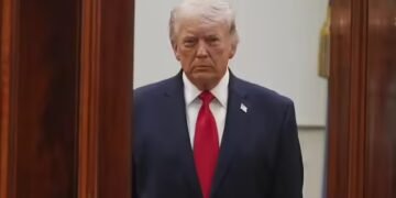 बाप रे इतनी अमीर ! हजारों करोड़ की नेट वर्थ से लाइमलाइट में आईं, कौन हैं AIADMK प्रत्याशी लीमा रोज?