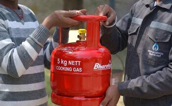 छोटू LPG सिलेंडर पर सरकार का बड़ा फैसला, सभी राज्यों में सप्लाई दोगुनी, किसे होगा फायदा?