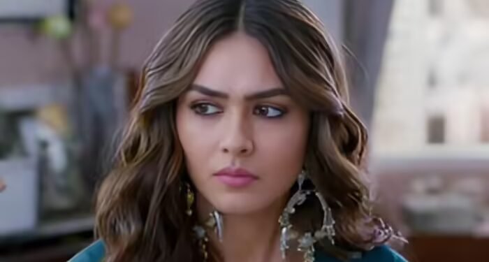 ‘नहीं पता था वो उम्रदराज को मेरा पति बना देंगे’, मृणाल ठाकुर ने कहा- सीन काट लिए, मेरा भरोसा डगमगा गया