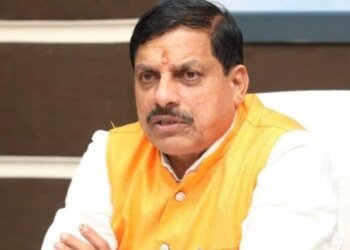मुख्यमंत्री के काफिले में घुसा नशे में धुत आरक्षक, चार किलोमीटर तक किया पीछा; सस्पेंड