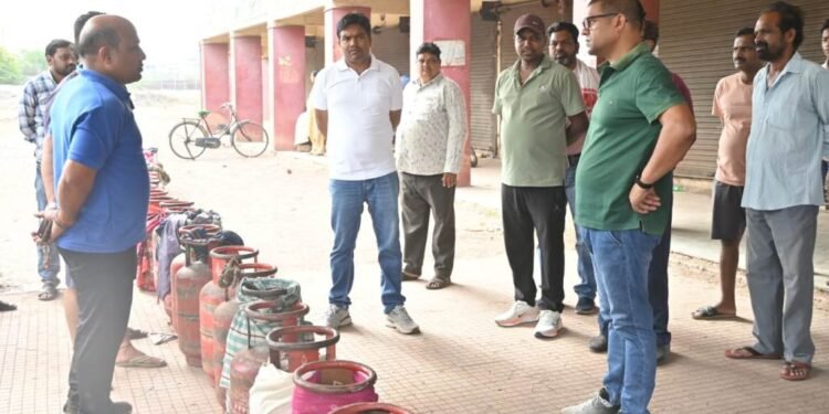 मिनी स्टेडियम की 60 दुकानों की होगी दोबारा नीलामी