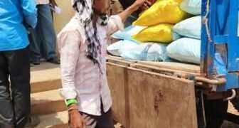 जिले के 8555 कृषकों द्वारा समितियों के माध्यम से 2843 मीट्रिक टन खाद का किया गया उठाव