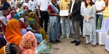 सौर ऊर्जा से जगमगाया ग्राम भोथीपारखुर्द