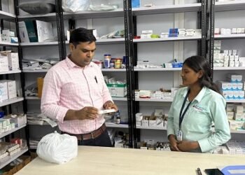 निजी एवं शासकीय अस्पतालो की फार्मेसियो में प्रतिकूल औषधि प्रभाव के रिपोर्टिग प्रक्रियाओं की जांच