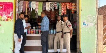 रामानुजनगर व प्रेमनगर तहसील में चालानी कार्यवाही, 50 प्रकरणों में 4950 रुपए का जुर्माना वसूल