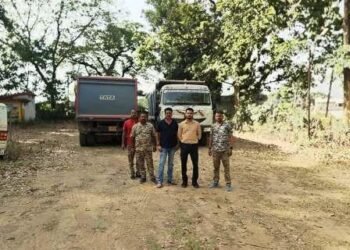 तहसील लुण्ड्रा क्षेत्र में अवैध खनिज परिवहन करते दो हाईवा जप्त
