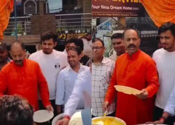 ‘मुल्ला न आवे हमारे पास, कोई मुल्ला खाना न खाए’, हिंदू रक्षा दल के नेता पिंकी चौधरी ने ये कहते हुए छीन ली प्लेट