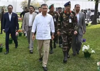 भारत से पानी बंटवारे और सीमा पर तनाव के बीच पहले विदेशी दौरे पर चीन जा रहे तारिक रहमान, बांग्लादेशी पीएम की यात्रा पर दिल्ली की नजर