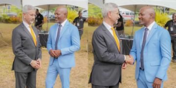 डिप्लोमेसी के मैदान में क्रिकेट का तड़का; S. Jaishankar और Brian Lara के बीच मुलाकात क्यों अहम?