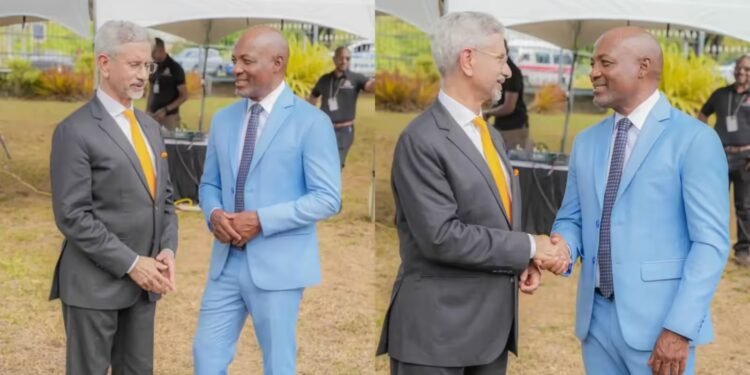 डिप्लोमेसी के मैदान में क्रिकेट का तड़का; S. Jaishankar और Brian Lara के बीच मुलाकात क्यों अहम?