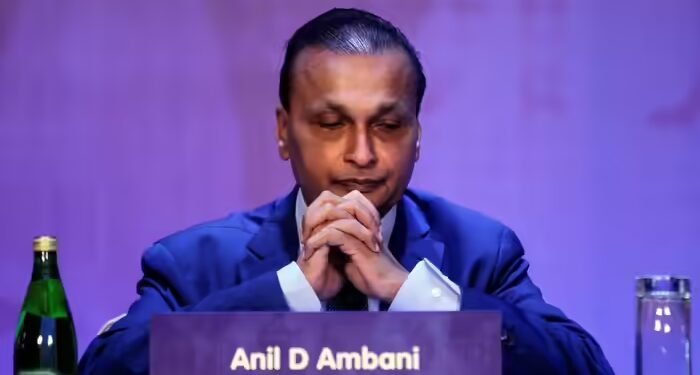 अनिल अंबानी की कंपनियों के पूर्व निदेशकों पर मुंबई पुलिस का शिकंजा, 150 करोड़ की धोखाधड़ी में FIR दर्ज