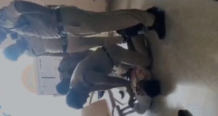 भोपाल पुलिस बनी ‘देवदूत’: कमिश्नर दफ्तर में युवक को आया हार्ट अटैक, 15 मिनट तक नहीं आई एंबुलेंस, जवानों ने CPR देकर बचाई जान