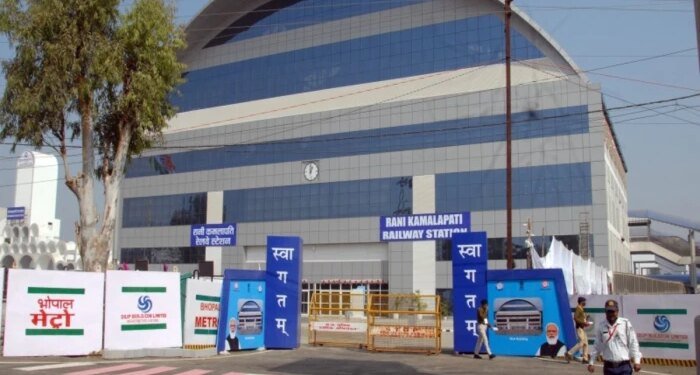रानी कमलापति रेलवे स्टेशन बनेगा और भी हाईटेक, 4.49 करोड़ से अपग्रेड होगा सिग्नल सिस्टम, ट्रेनों की रफ्तार होगी तेज