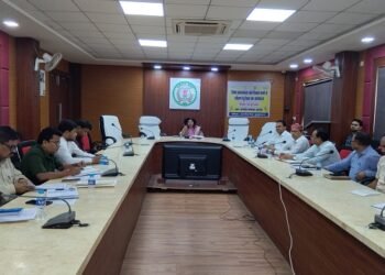 दिव्यांग बच्चों के चिन्हांकन हेतु व्यापक सर्वेक्षण, कलेक्ट्रेट में बैठक सह कार्यशाला आयोजित