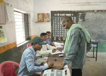 उप निर्वाचन 2026 शांतिपूर्ण एवं सुचारू रूप से सम्पन्न, मतदाताओं ने उत्साहपूर्वक किया मताधिकार का प्रयोग