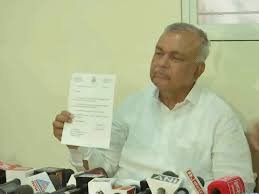 3 दिन पुरानी शिवकुमार कैबिनेट से मंत्री का इस्तीफा